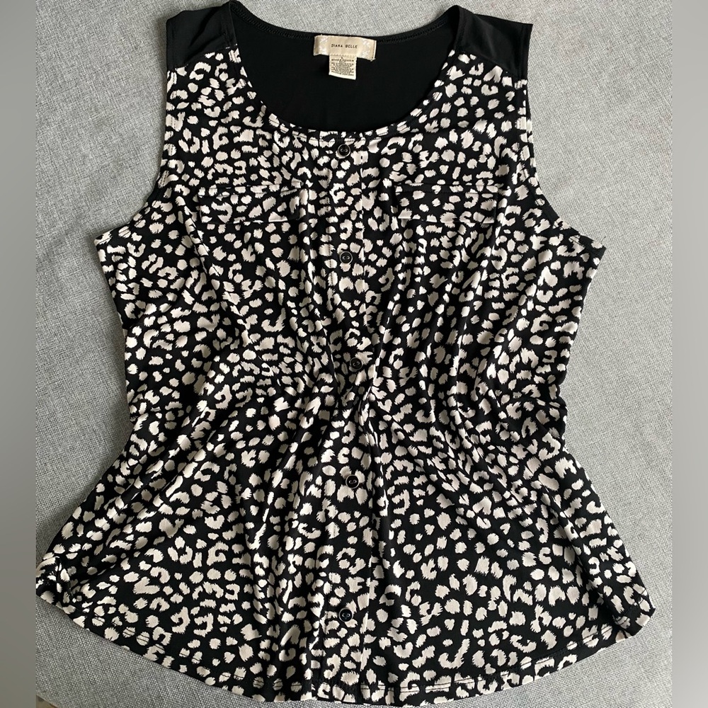 💛 Black and Cream Animal Print Sleeveless Tank Top